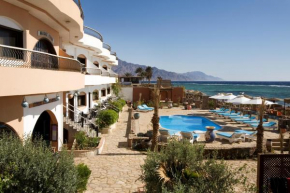 Coral Coast Hotel